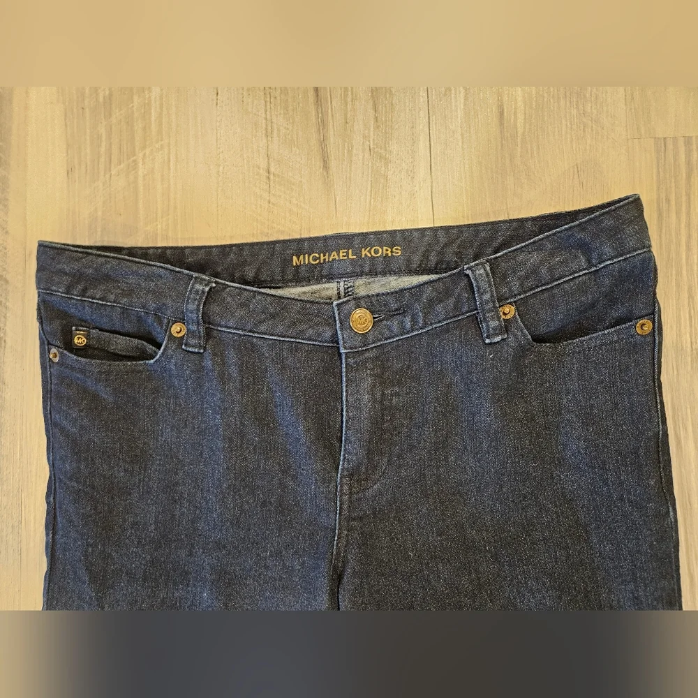 MICHAEL KORS Dark Wash 5-Pocket Cropped Straight Leg Jeans | SZ 4